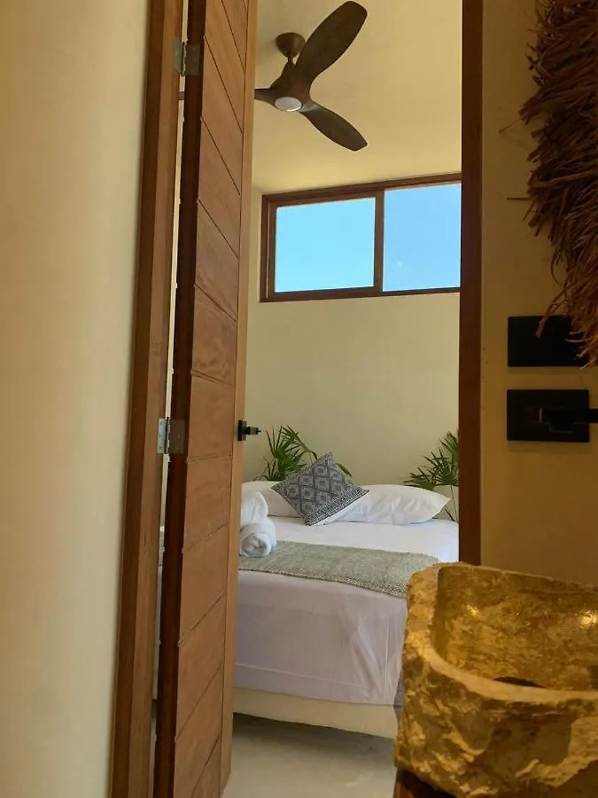 Tikul Hotel Boutique جزيرة هول بوكس