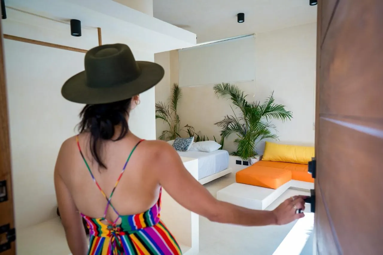 Tikul Hotel Boutique جزيرة هول بوكس