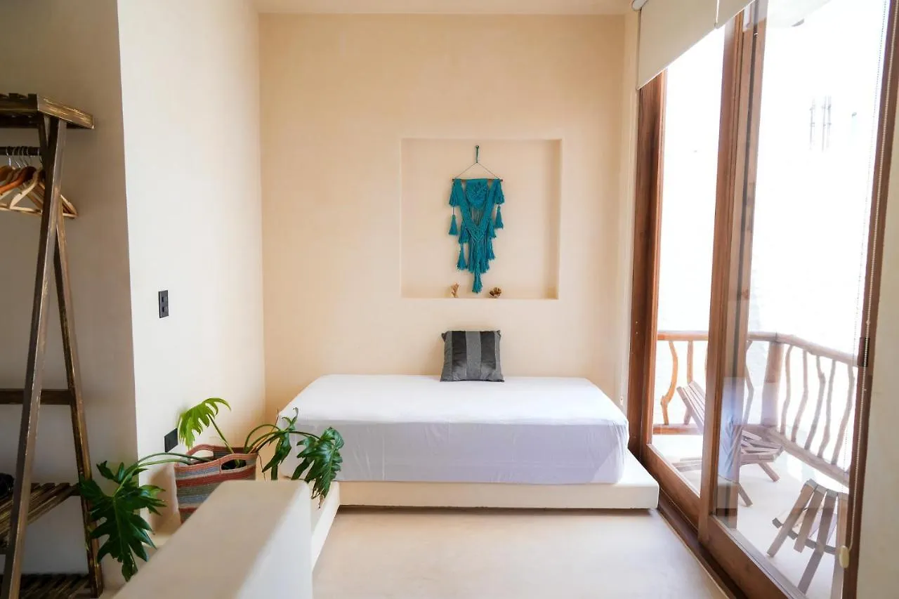 Tikul Hotel Boutique جزيرة هول بوكس