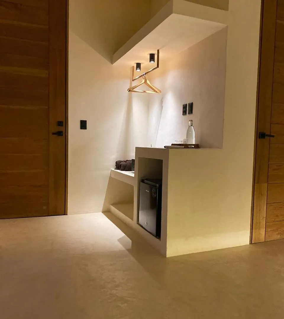 Tikul Hotel Boutique جزيرة هول بوكس